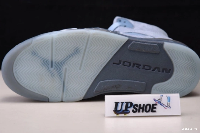 DD9336-400 Retro Air Jordan Bluebird 5 0425